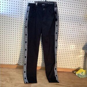Blokecore gorpcore nostalgia earthy artisanal Bebe Side Logo jean Size 29